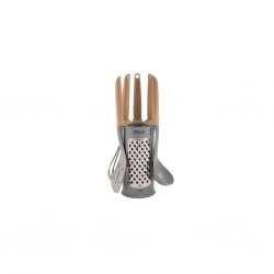 Grater with sets of household items from Outwell.