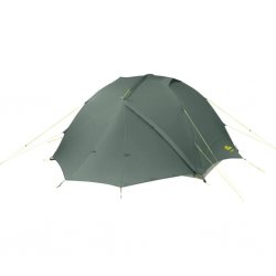 The Jack Wolfskin Real Dome III is a completely independent 3-person dome tent with a very good performance in strong winds.