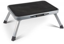 Foldable single step for caravan and motorhome from Vanheim.