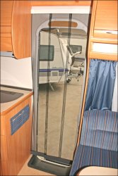 Mosquito curtain for caravan and motorhome