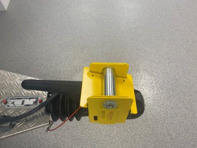 Milenco Hitchlock KNOTT KS25/KS30/35