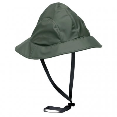 Stormhatt i klassisk modell i tåligt material som håller dig torr regniga dagar.