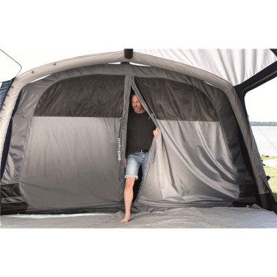 Magnetic strips on the interior doors provide quick and quiet access to the bedroom and zipper for a safer closure.