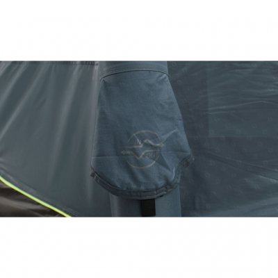 The tent's valves are protected.