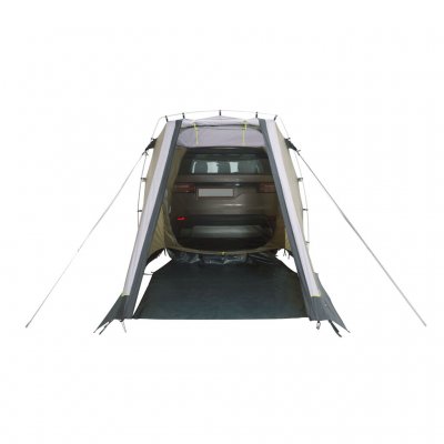 Complete with a floor cover to get a floor in the tent.