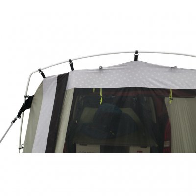 An aluminum roof bar makes the tent easy to assemble and carry.