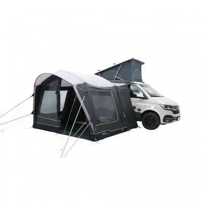 The Outwell Parkville 200SA has a two-part door with mosquito netting