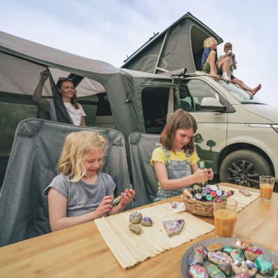 Spacious car tent - perfect for getting extra space