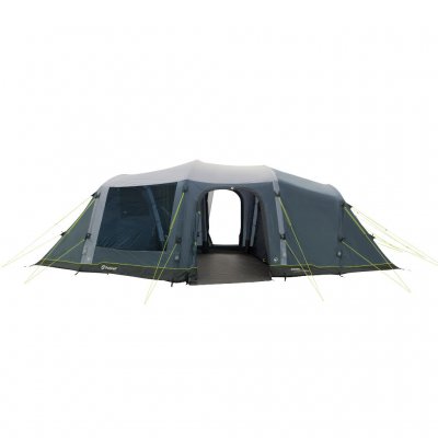 The front has its own large entrance where the door can easily be rolled away to air out on warm days.
