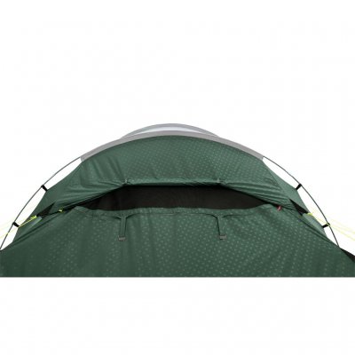 Large ventilation back and two small front gives a good flow of air in the tent.
