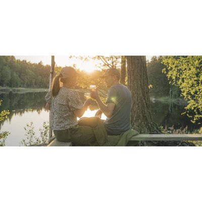 Enjoy nature with the Outwell Earth 2
