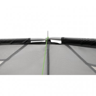 The lintels are attached to the 16 mm spring-loaded steel bars.