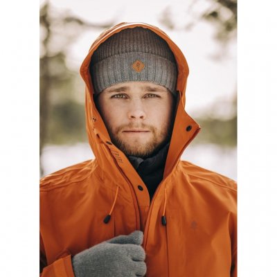 Warm and beautiful gloves that suit all kinds of outdoor activities.