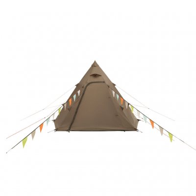 Easy Camp Otra Tipi seen from the front with the door closed – protective and robust design for a safe and weatherproof camping
