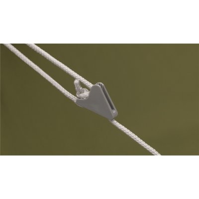 Adjust the tent lines easily and quickly with the smart tent line clamps.