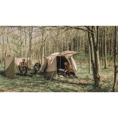 Robens Windscreen Tarp as wind protection outside the tent.