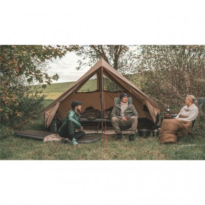 Camp with a retro tent inspired by the American gold rush.