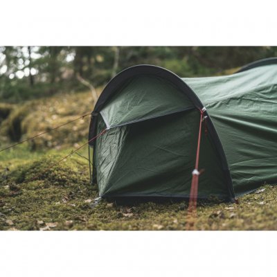 Extra storage space at the foot end of the tent – perfect in bad weather.