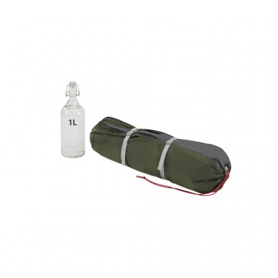 Extremely small pack size and low weight