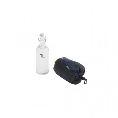 Thanks to the short pole sections, the entire tent can be rolled up into a compact pack size.