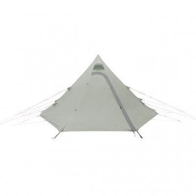 Lightweight four-person tipi tent with a flysheet made of HydroTex RS SilPoly and a 2,000 mm hydrostatic head.