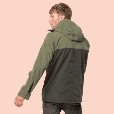 Jack Wolfskin Desert Wind from the back.