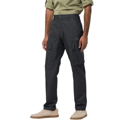 Outdoor trousers that fit well and fit just as well on the campsite as on the mountains.