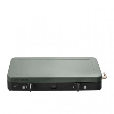 Cadac 2-Cook 3 Pro Deluxe with closed lid.