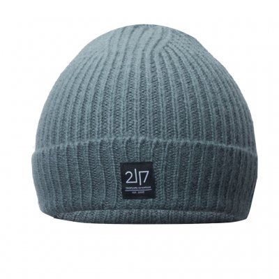 Knitted hat in one size from 2117 of Sweden.