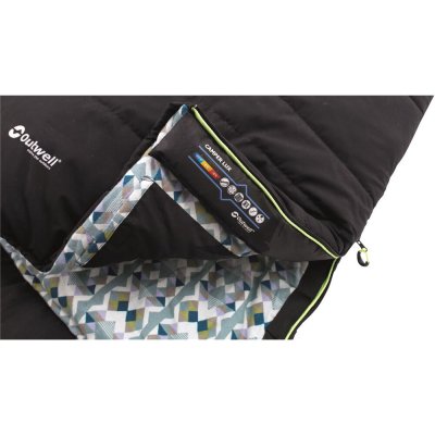 The Outwell Camper Lux sleeping bag has an overweight edge along the zipper that provides extra warmth.