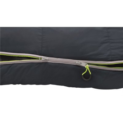2-way zipper allows the sleeping bag zippers to be opened from below to ventilate.