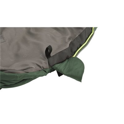 Baffle at the zipper protects against cold drafts