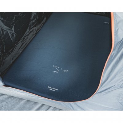 Easy Camp Skylark Double has a soft fabric for a better feel.
