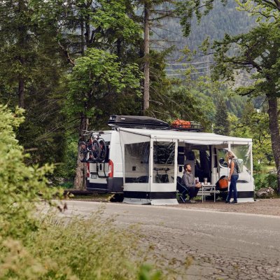 Specially adapted for Thule Omnistor 6300 and Fiat Ducato.