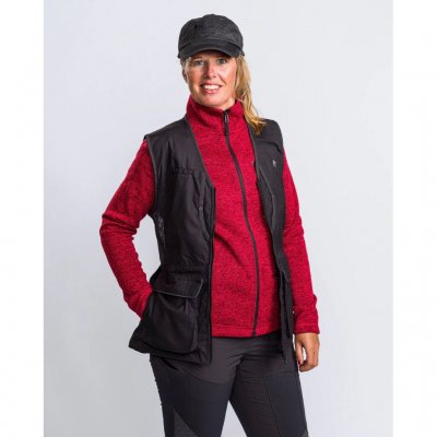 Vest specially designed for those who work with dogs/dog sports. Many practical pockets.