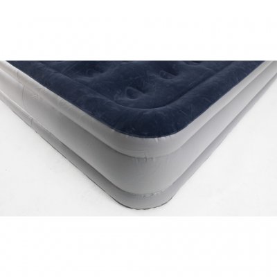 Air mattress that has good height and is stable.