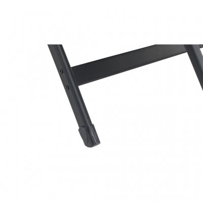 Frame in powder-coated steel with a maximum load capacity of 150 kg.
