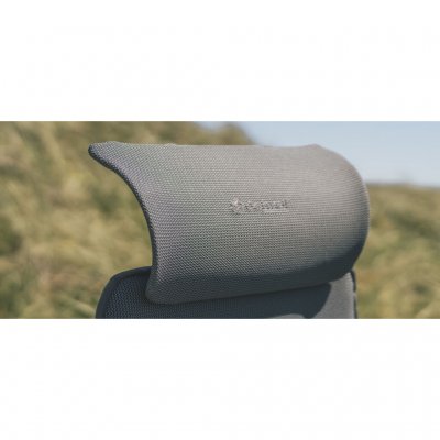 Adjustable headrest on the Outwell Kenai camping chair.