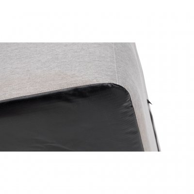 Durable base in robust PVC