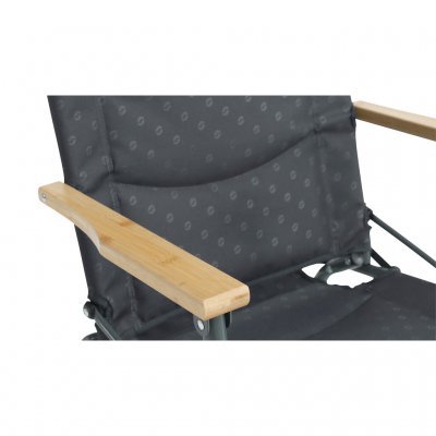 Bamboo armrests.