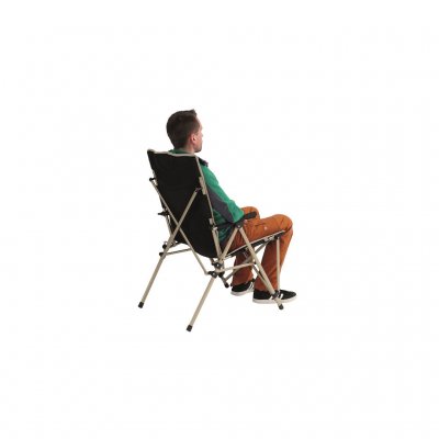 Proper armrests give a good feeling on the camping chair Robens Vanguard