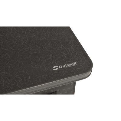 Sturdy laminated top.