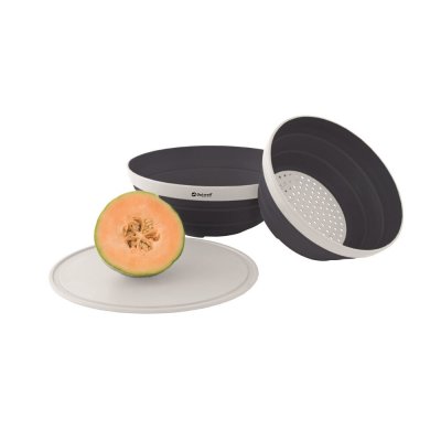 Set of colander, bowl and lid can be used as a cutting board.