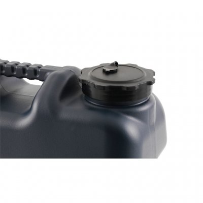 Wide and narrow openings for quick refilling and precise pouring