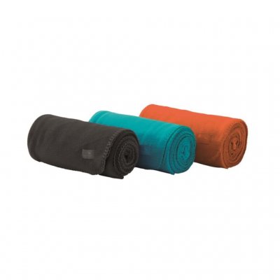 Soft and lovely fleece blanket from Easy Camp in 3 colours
