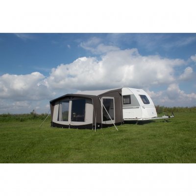 Telta Life 390 awning with air tubes and a depth of 270 cm.