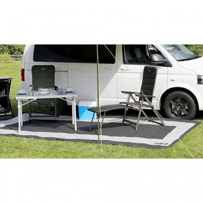 Awning carpet in strong materials from Italian Brunner.