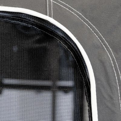 The mosquito net is attached with zippers and allows for ventilation of the awning.