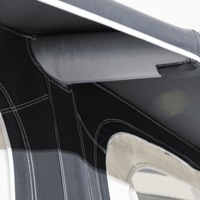 Dometic Ace Air Pro uses only air tubes.