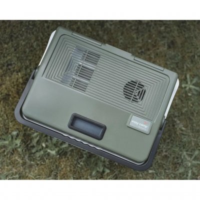 Versatile cooler that can both heat and cool.